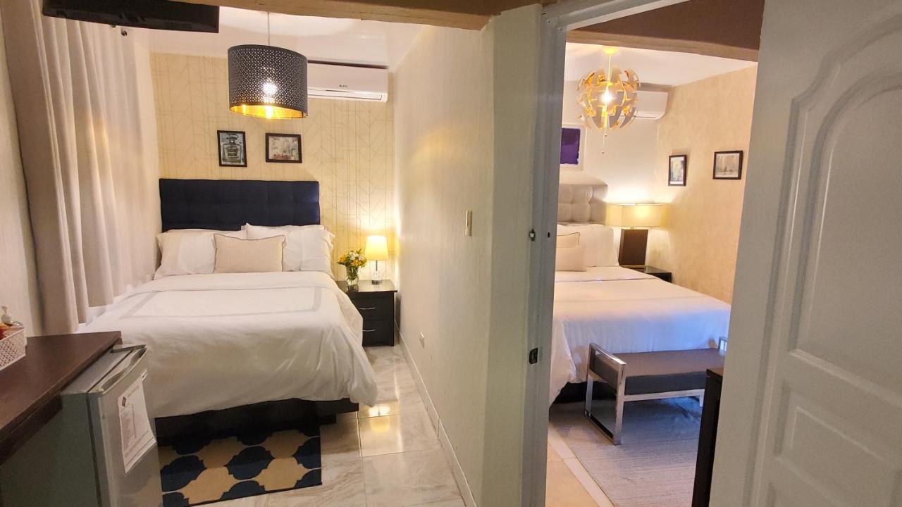 Hotel Santa Clara Сан-Фернандо-де-Монте-Кристи Экстерьер фото